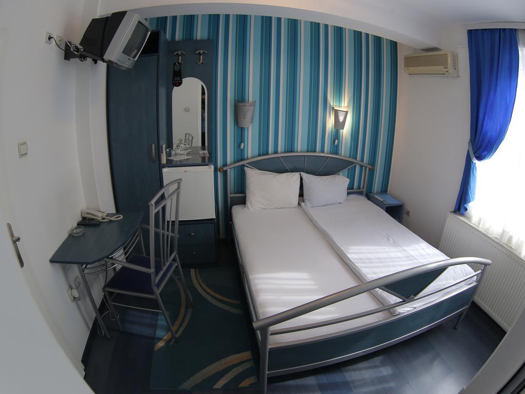 Hotel Ženeva Kragujevac Kamer foto