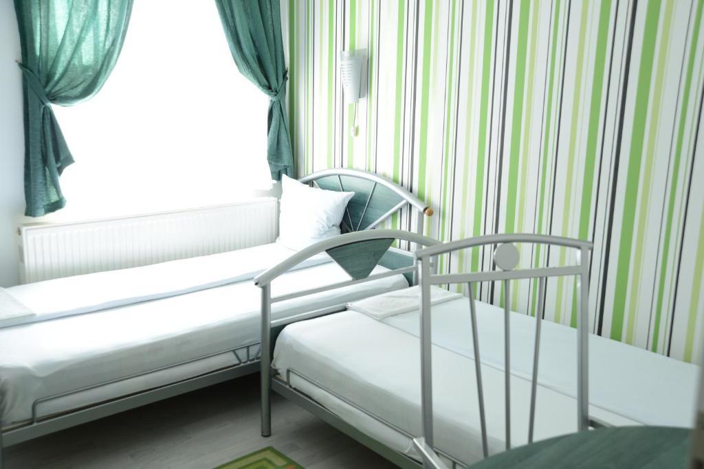Hotel Ženeva Kragujevac Kamer foto