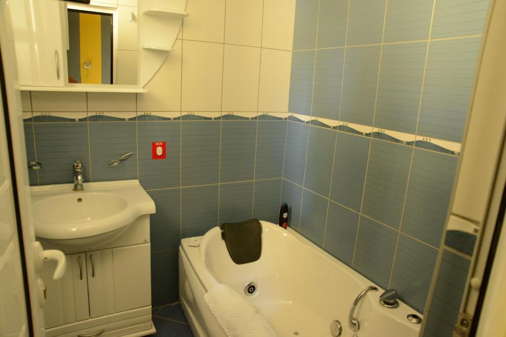 Hotel Ženeva Kragujevac Kamer foto
